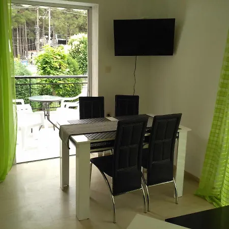 Cozy Apartment Peraia Extérieur photo