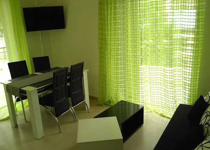 Cozy Apartment Peraia